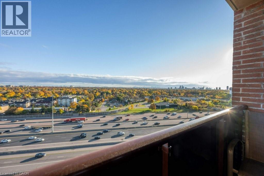 716 The West Mall Drive Unit# 1612, Etobicoke, Ontario  M9C 4X6 - Photo 31 - 40786868