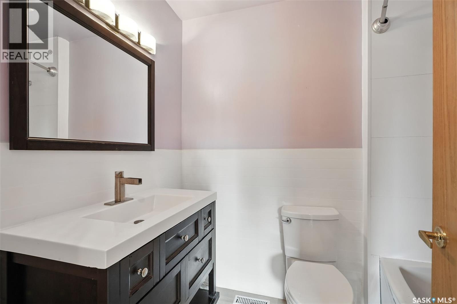 6 Capilano Drive, Saskatoon, Saskatchewan  S7K 4A5 - Photo 39 - SK024768