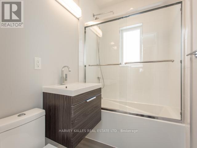 Upper - 987 Avenue Road, Toronto, Ontario  M5P 2K9 - Photo 12 - C12579588