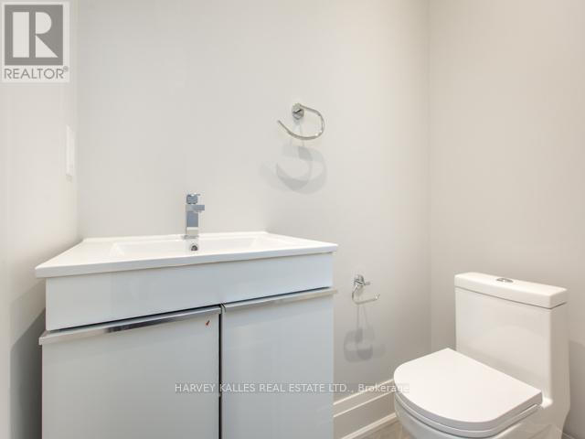Upper - 987 Avenue Road, Toronto, Ontario  M5P 2K9 - Photo 14 - C12579588