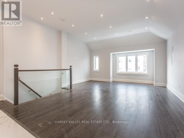 Upper - 987 Avenue Road, Toronto, Ontario  M5P 2K9 - Photo 4 - C12579588