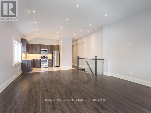 Upper - 987 Avenue Road, Toronto, Ontario  M5P 2K9 - Photo 5 - C12579588