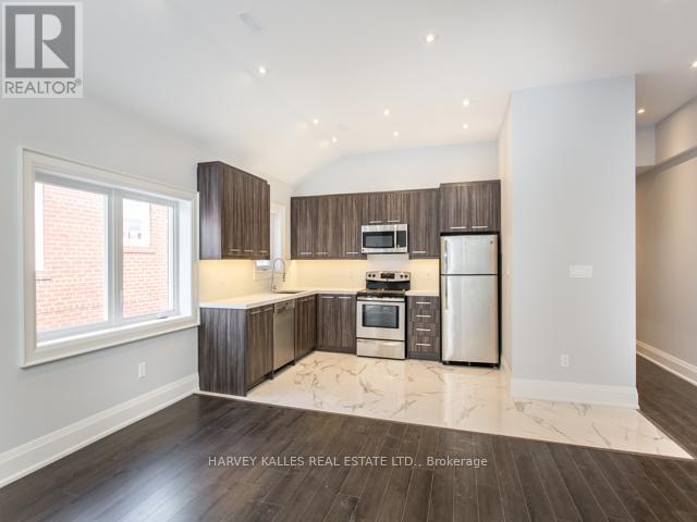 Upper - 987 Avenue Road, Toronto, Ontario  M5P 2K9 - Photo 8 - C12579588