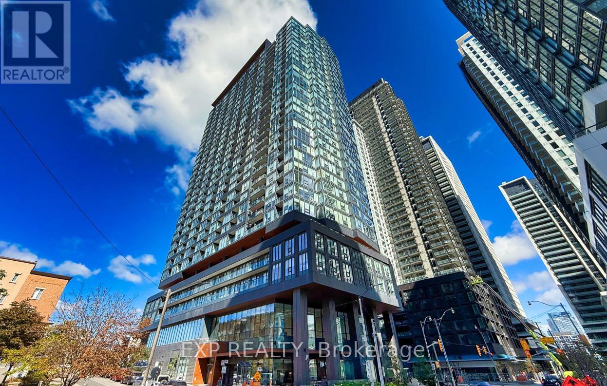 1909 - 19 WESTERN BATTERY ROAD, Toronto, Ontario