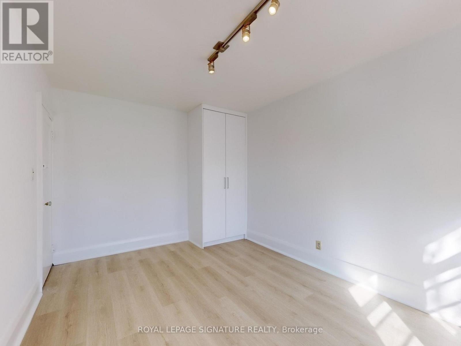 55 Banff Road, Toronto, Ontario  M4S 2V6 - Photo 16 - C12579674