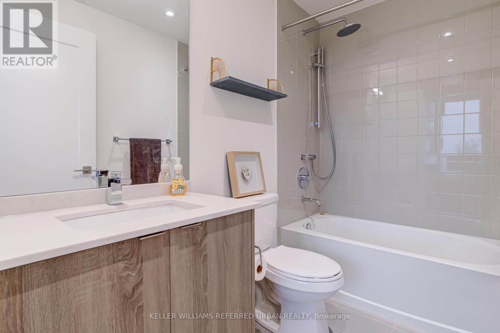 609 - 840 St Clair Avenue W, Toronto, Ontario  M6C 0A4 - Photo 17 - C12579698