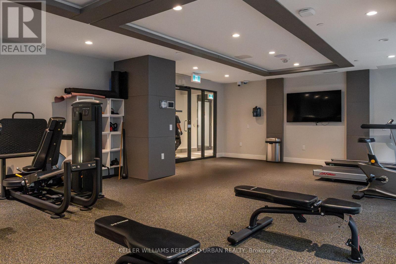 609 - 840 St Clair Avenue W, Toronto, Ontario  M6C 0A4 - Photo 27 - C12579698