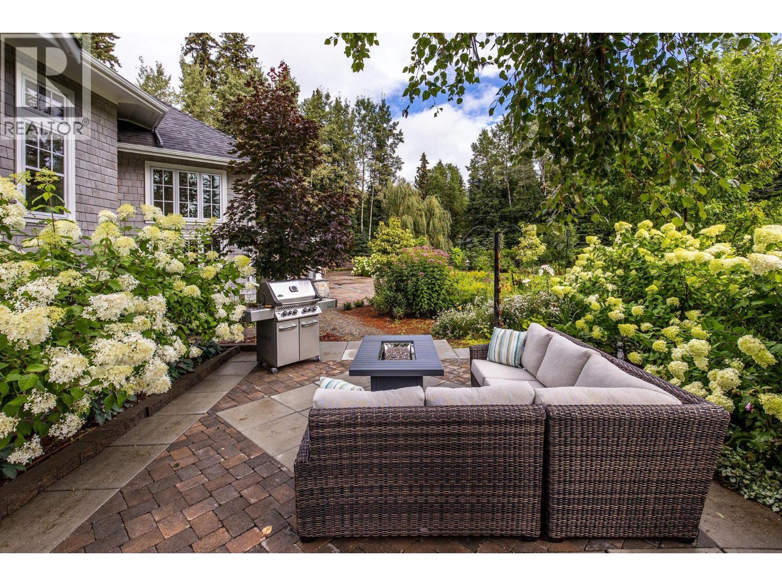 7015 Bench Drive, Prince George, British Columbia  V2K 5A2 - Photo 5 - R3070368