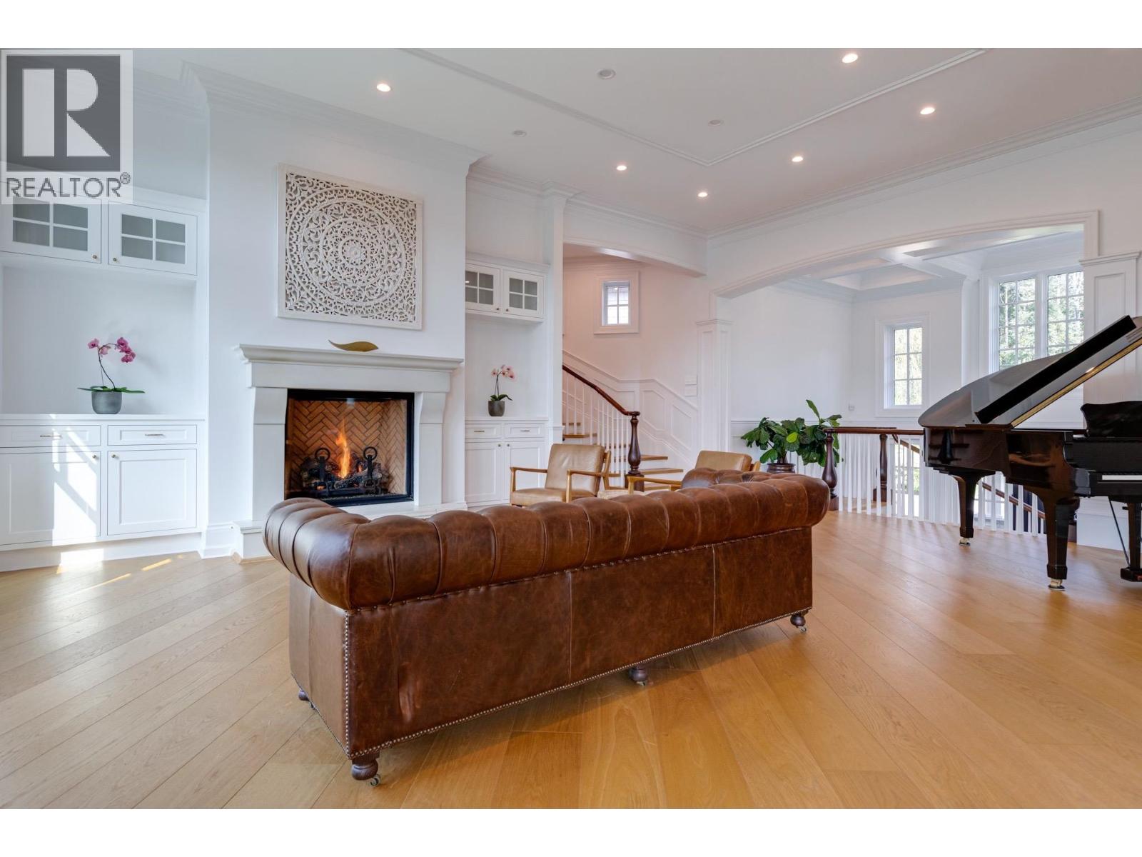 7015 Bench Drive, Prince George, British Columbia  V2K 5A2 - Photo 9 - R3070368