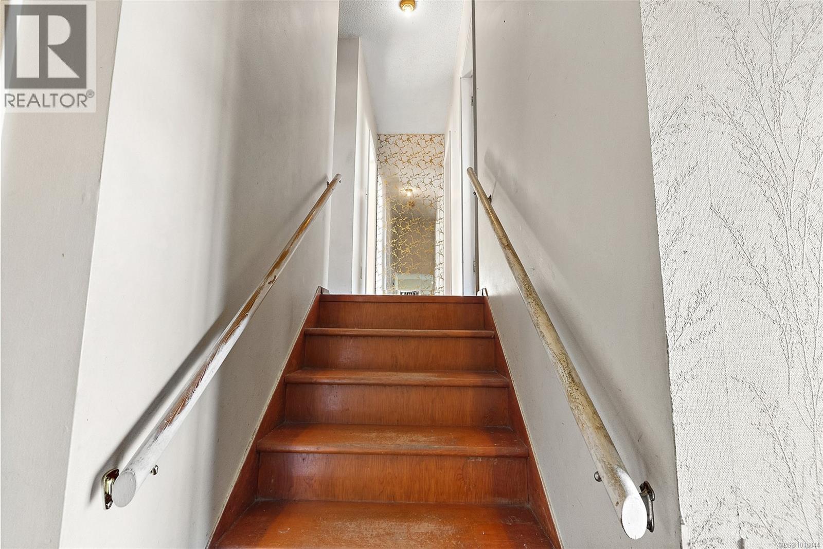 4088 Cedar Hill Cross Rd, Saanich, British Columbia  V8X 2J3 - Photo 14 - 1018844