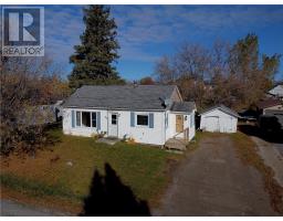 26 Vankoughnet Street, Little Current, Ontario