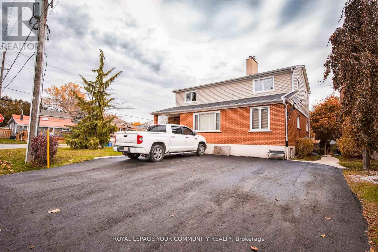 2 - 35 WILDWOOD AVENUE, Richmond Hill, Ontario