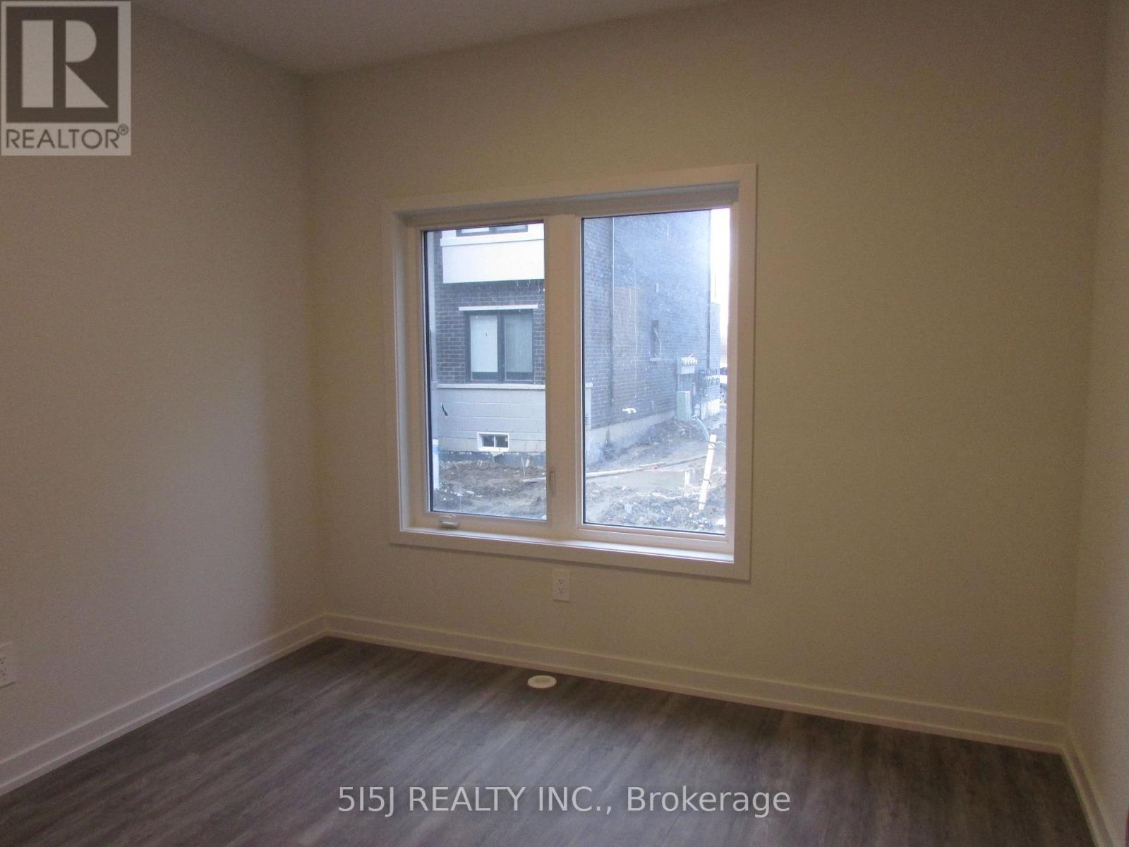 18 Mermot Lane, Richmond Hill, Ontario  L4B 0J5 - Photo 12 - N12579590