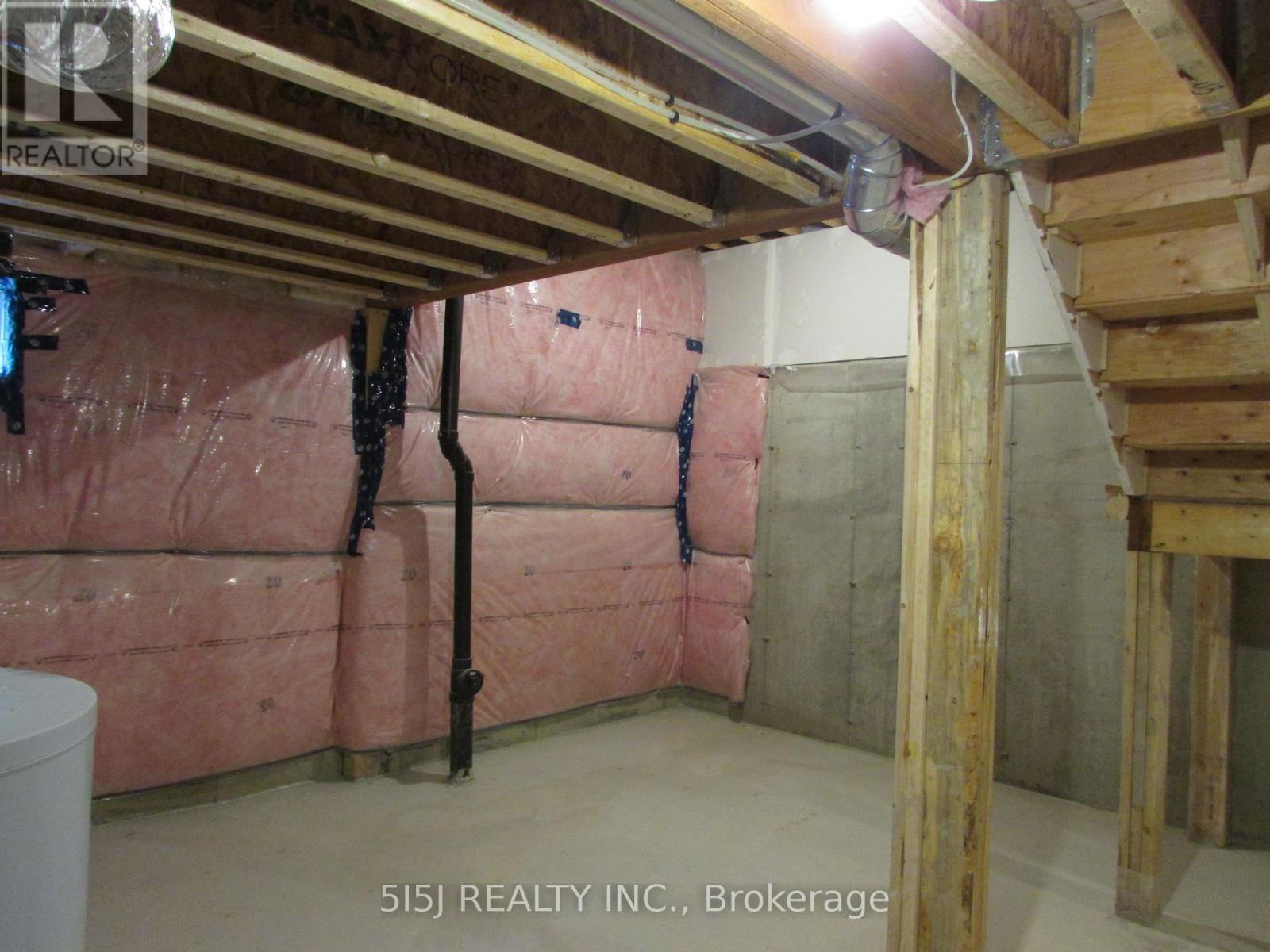 18 Mermot Lane, Richmond Hill, Ontario  L4B 0J5 - Photo 14 - N12579590