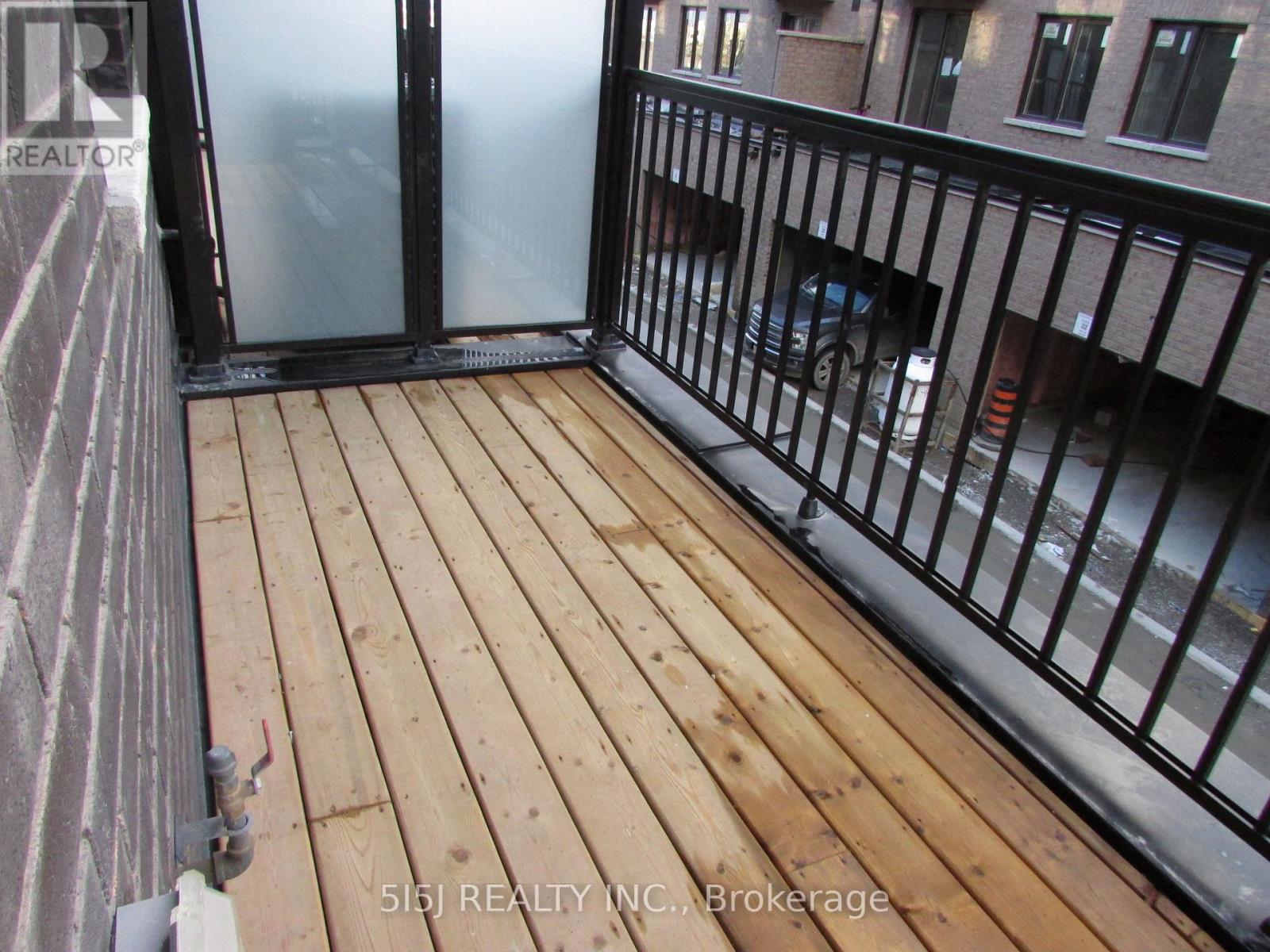 18 Mermot Lane, Richmond Hill, Ontario  L4B 0J5 - Photo 5 - N12579590