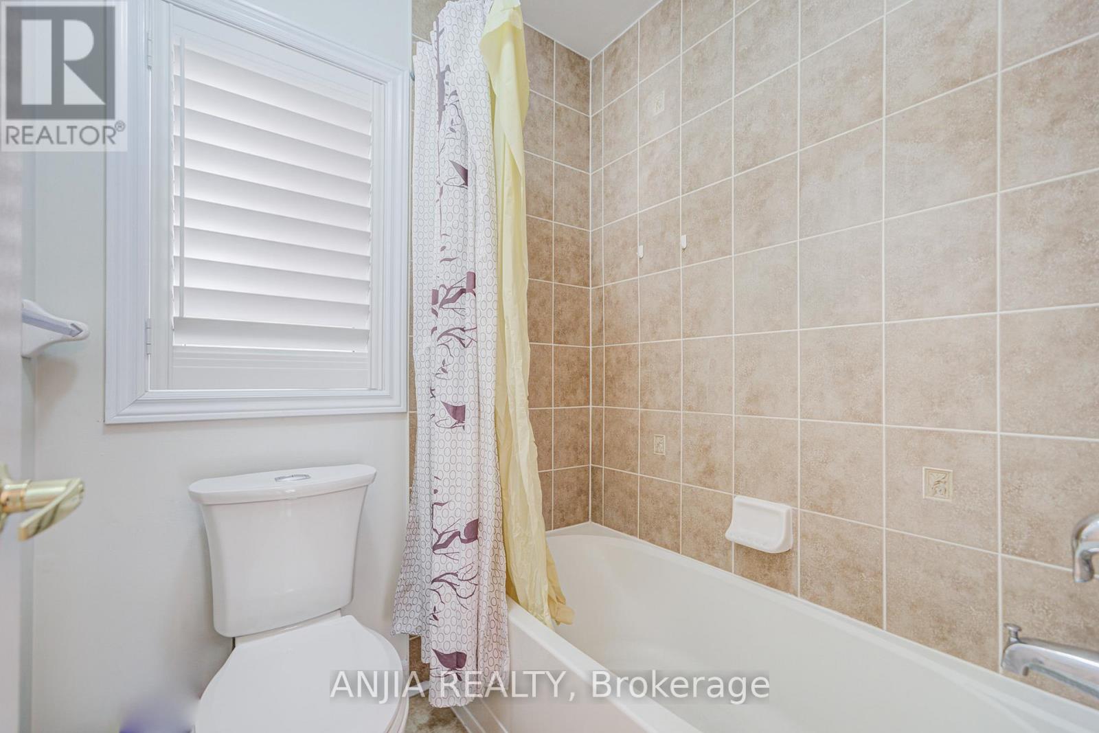 15 Ross Shiner Lane, Whitchurch-Stouffville, Ontario  L4A 0V5 - Photo 32 - N12579600