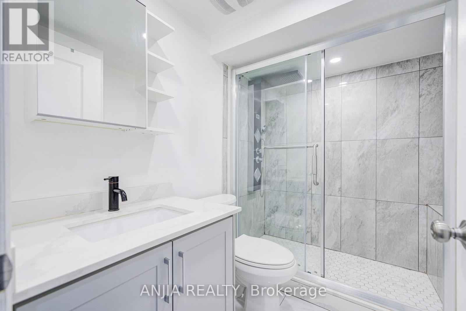 15 Ross Shiner Lane, Whitchurch-Stouffville, Ontario  L4A 0V5 - Photo 39 - N12579600