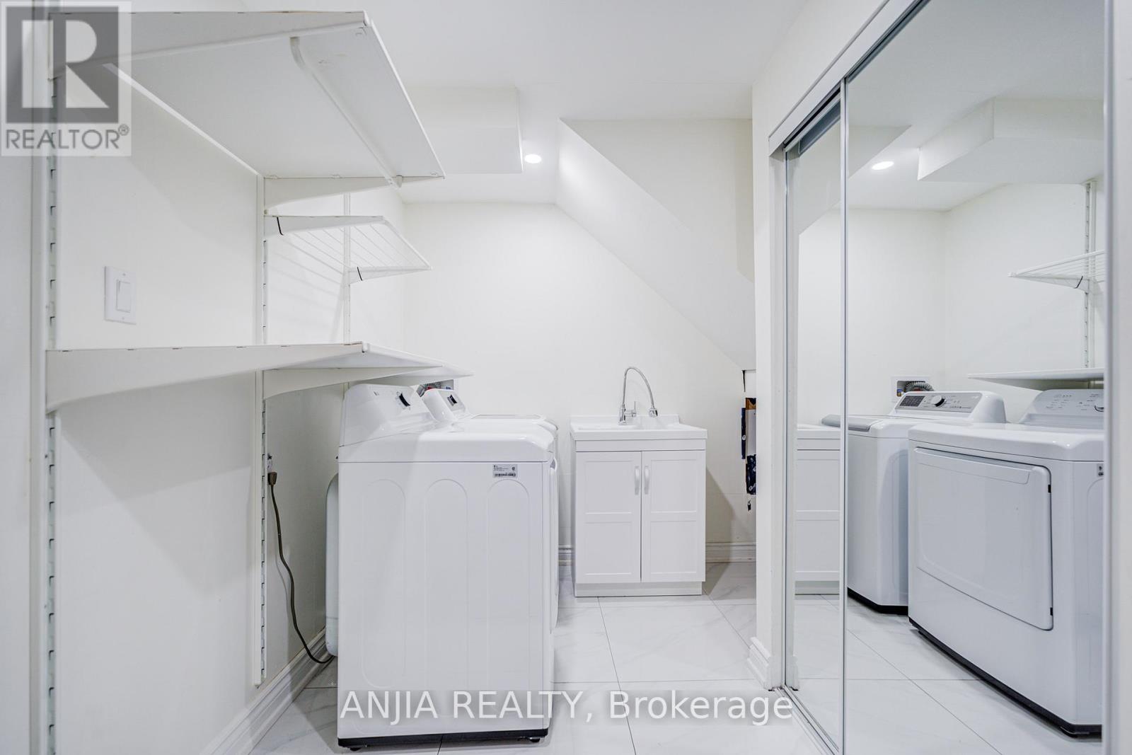 15 Ross Shiner Lane, Whitchurch-Stouffville, Ontario  L4A 0V5 - Photo 40 - N12579600