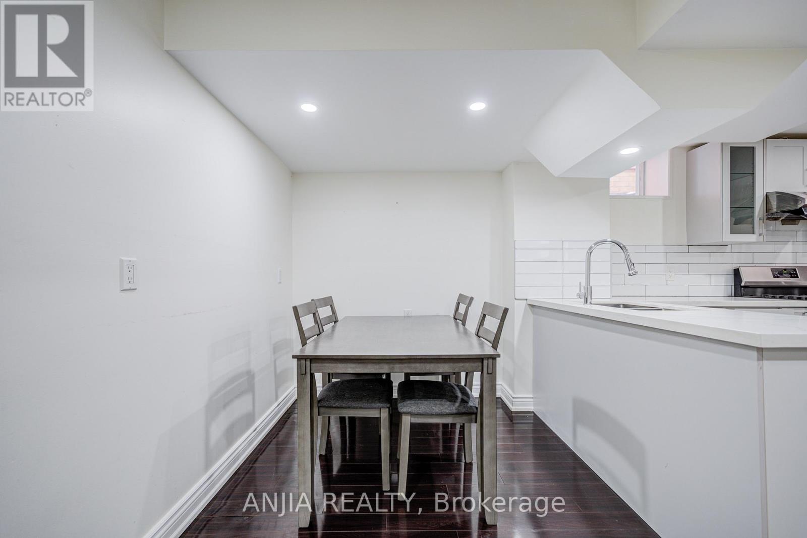 15 Ross Shiner Lane, Whitchurch-Stouffville, Ontario  L4A 0V5 - Photo 42 - N12579600