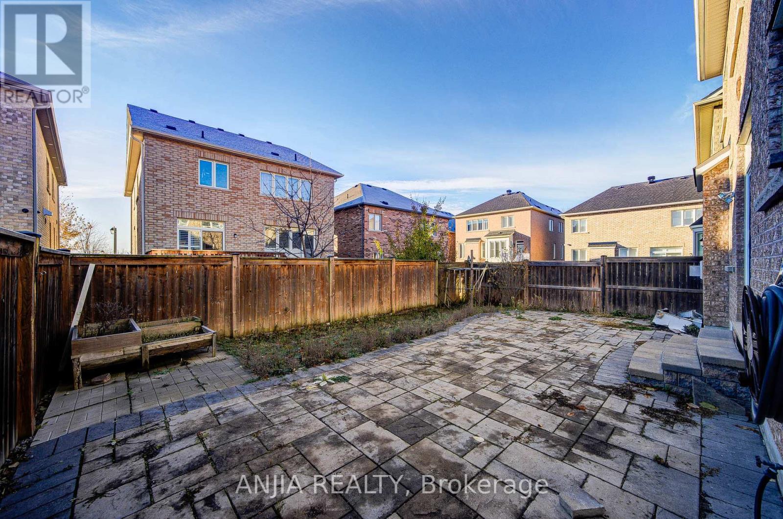 15 Ross Shiner Lane, Whitchurch-Stouffville, Ontario  L4A 0V5 - Photo 49 - N12579600