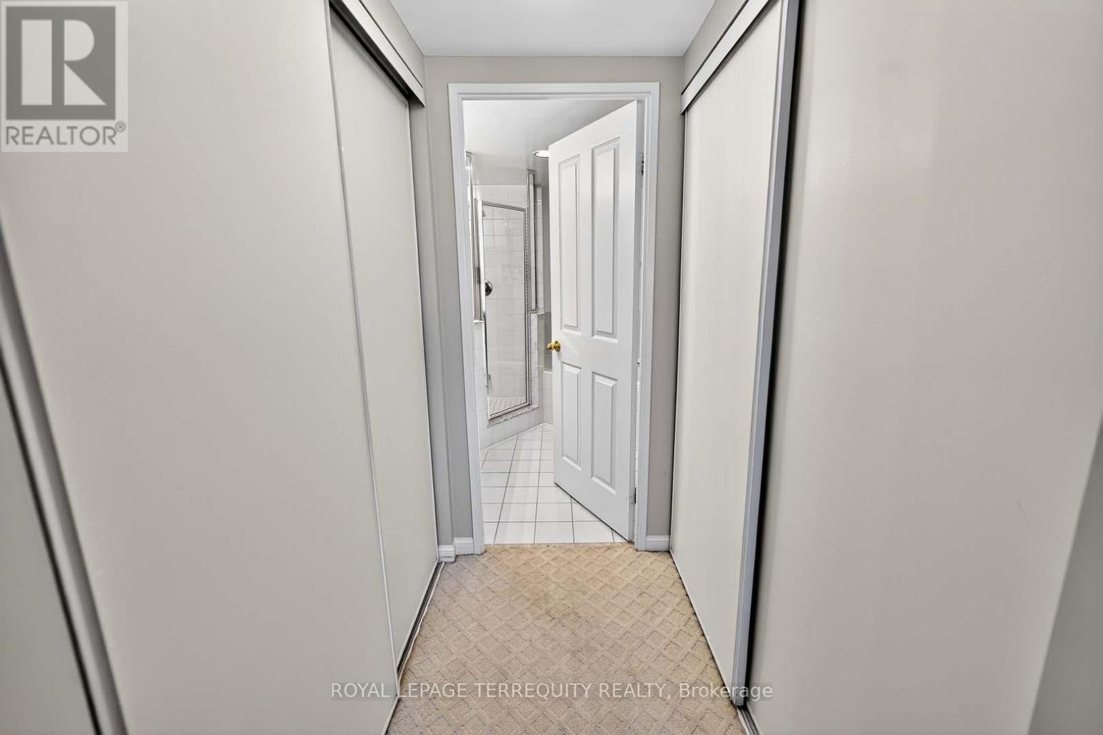 1402 - 110 Promenade Circle, Vaughan, Ontario  L4J 7W8 - Photo 32 - N12579624