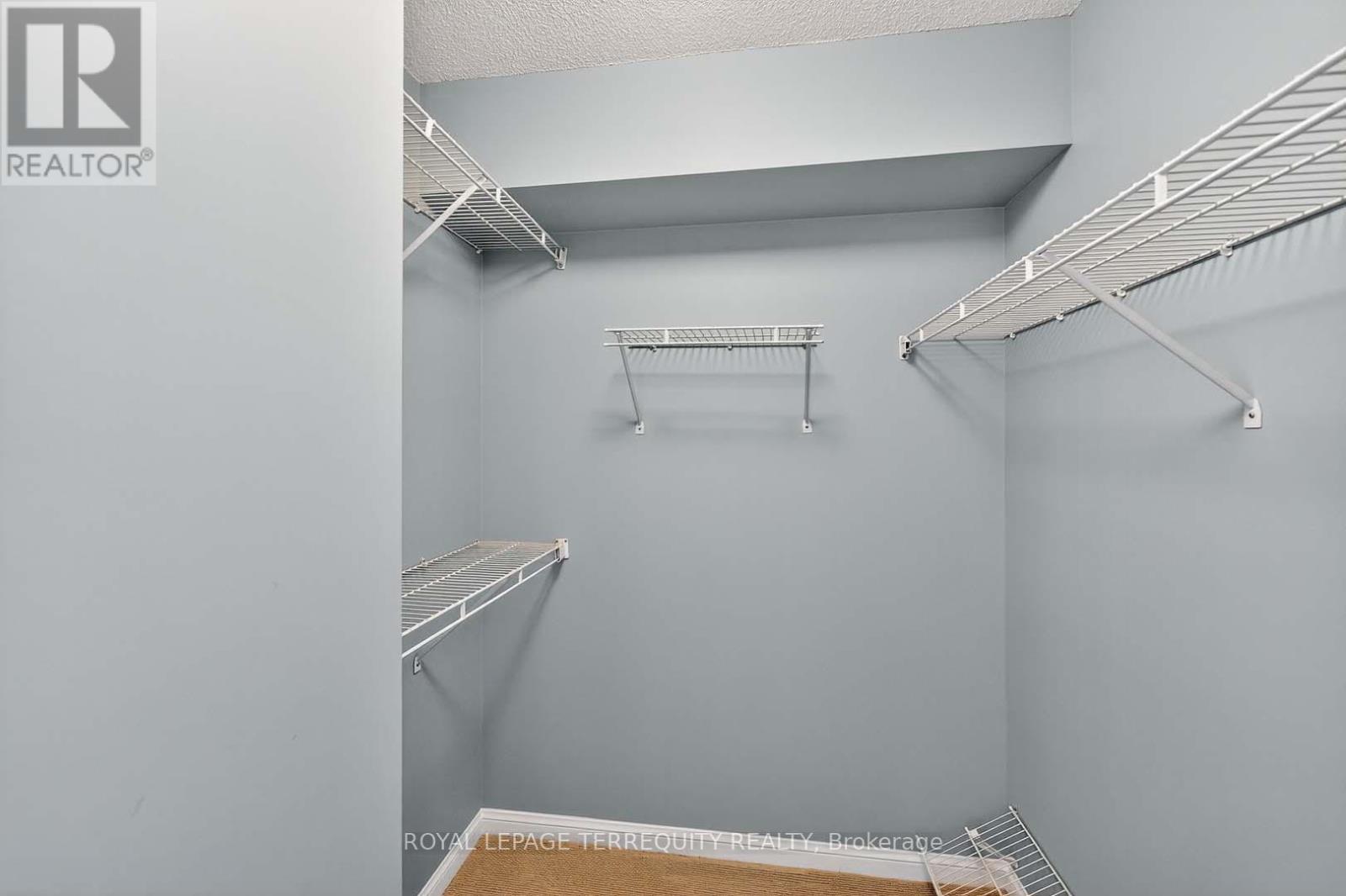 1402 - 110 Promenade Circle, Vaughan, Ontario  L4J 7W8 - Photo 37 - N12579624