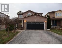 12 WESSENGER DRIVE, Barrie, Ontario