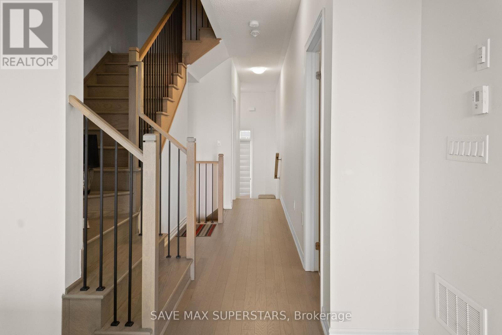 152 Greer Street, Barrie, Ontario  L9J 0R5 - Photo 15 - S12579692