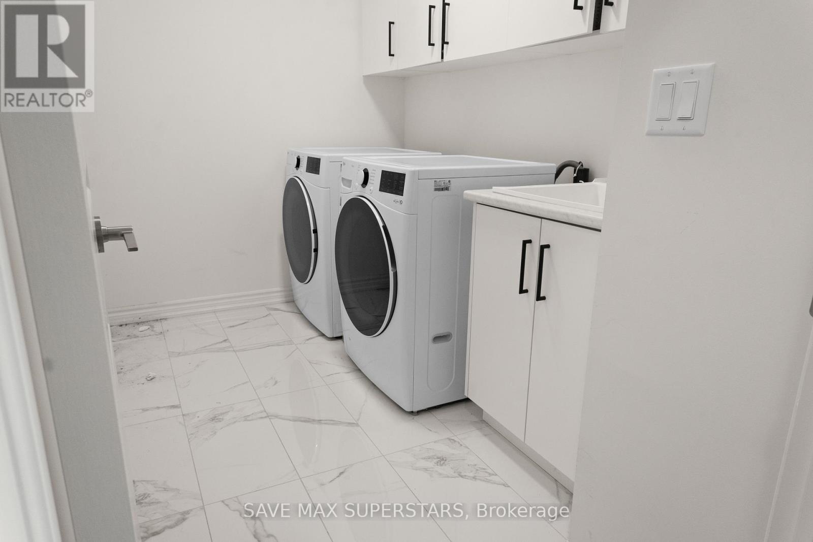 152 Greer Street, Barrie, Ontario  L9J 0R5 - Photo 16 - S12579692