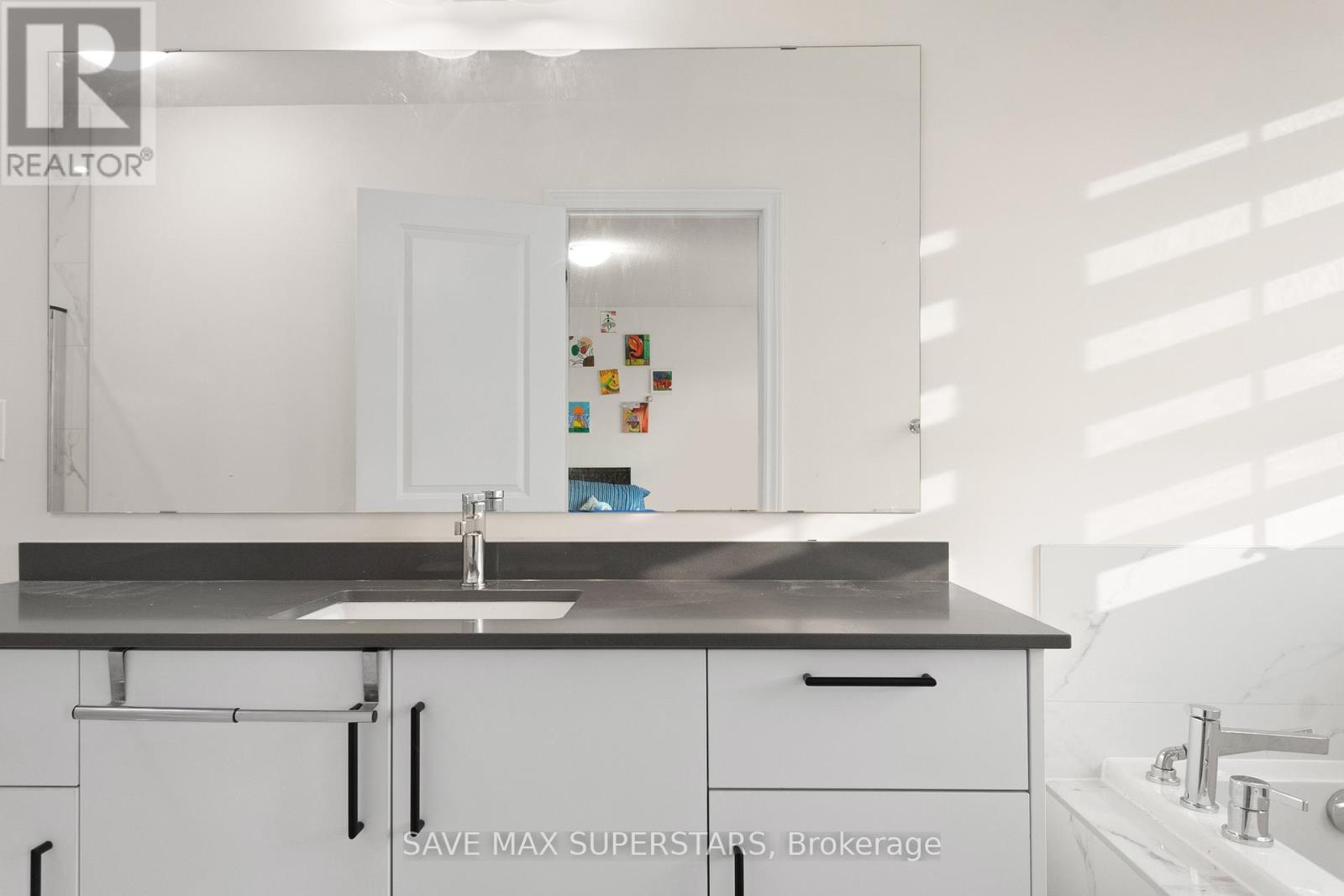 152 Greer Street, Barrie, Ontario  L9J 0R5 - Photo 27 - S12579692