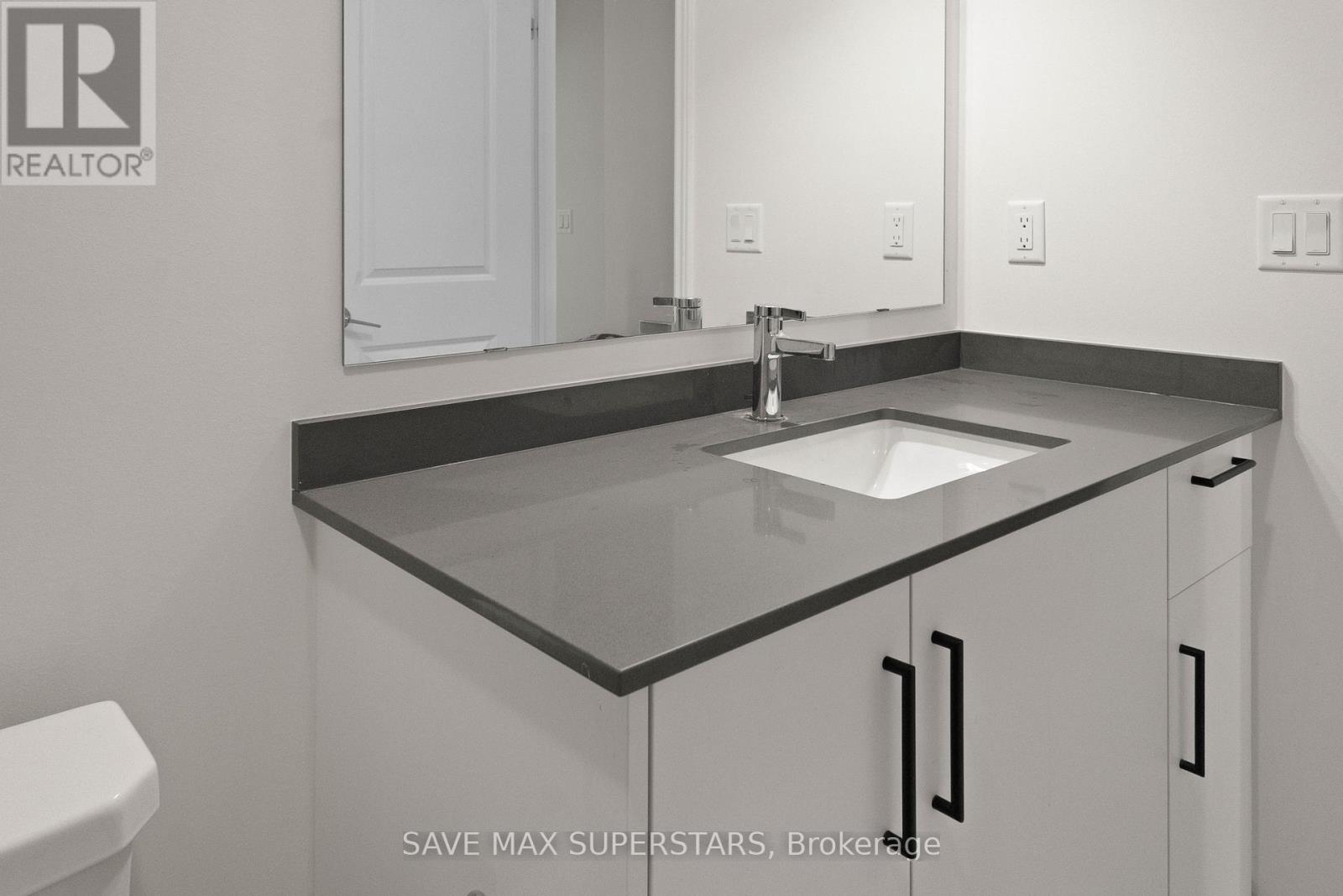 152 Greer Street, Barrie, Ontario  L9J 0R5 - Photo 35 - S12579692