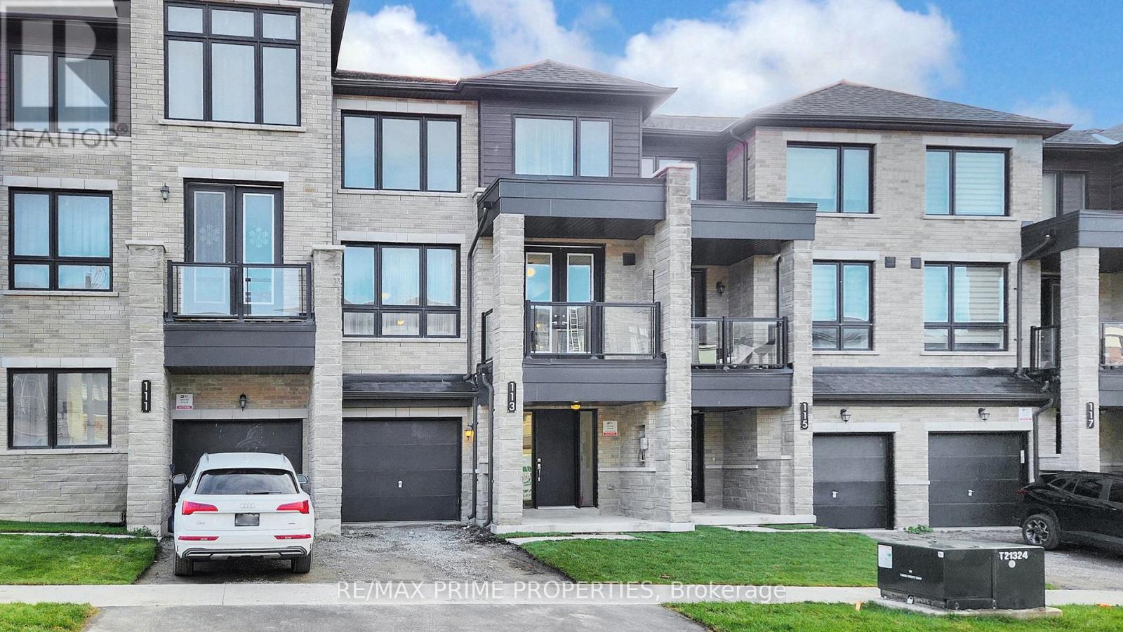 113 Blue Forest Crescent, Barrie (Innis-Shore), Ontario  L9J 0N7 - Photo 1 - S12579694