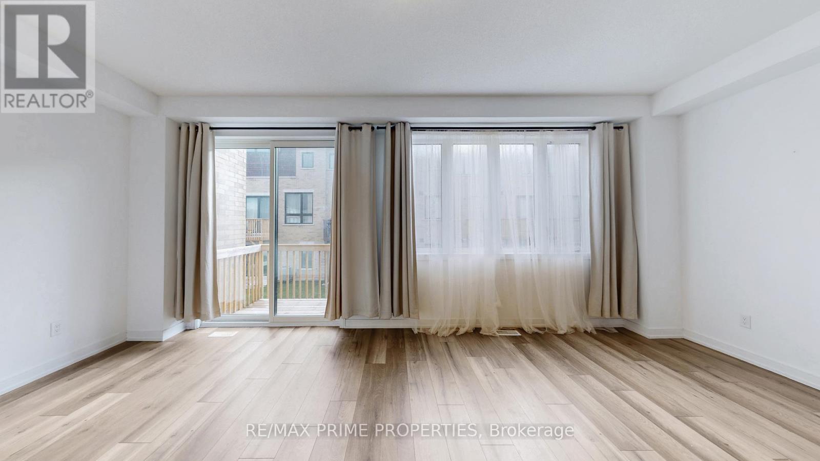 113 Blue Forest Crescent, Barrie (Innis-Shore), Ontario  L9J 0N7 - Photo 5 - S12579694