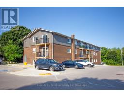 9 - 320 QUEEN STREET E, centre wellington (fergus), Ontario