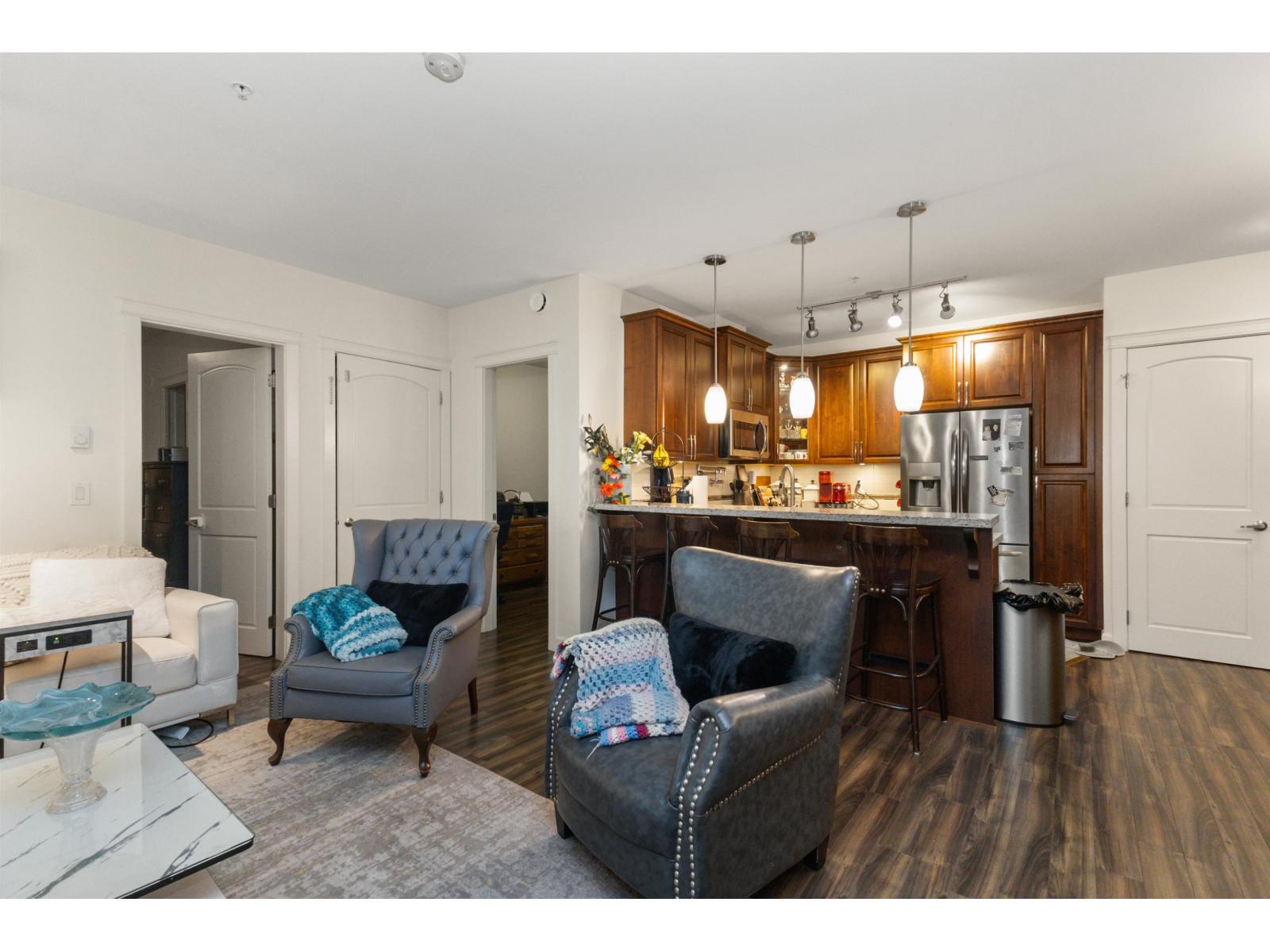 320 32445 Simon Avenue, Abbotsford, British Columbia  V2T 0G7 - Photo 2 - R3070045