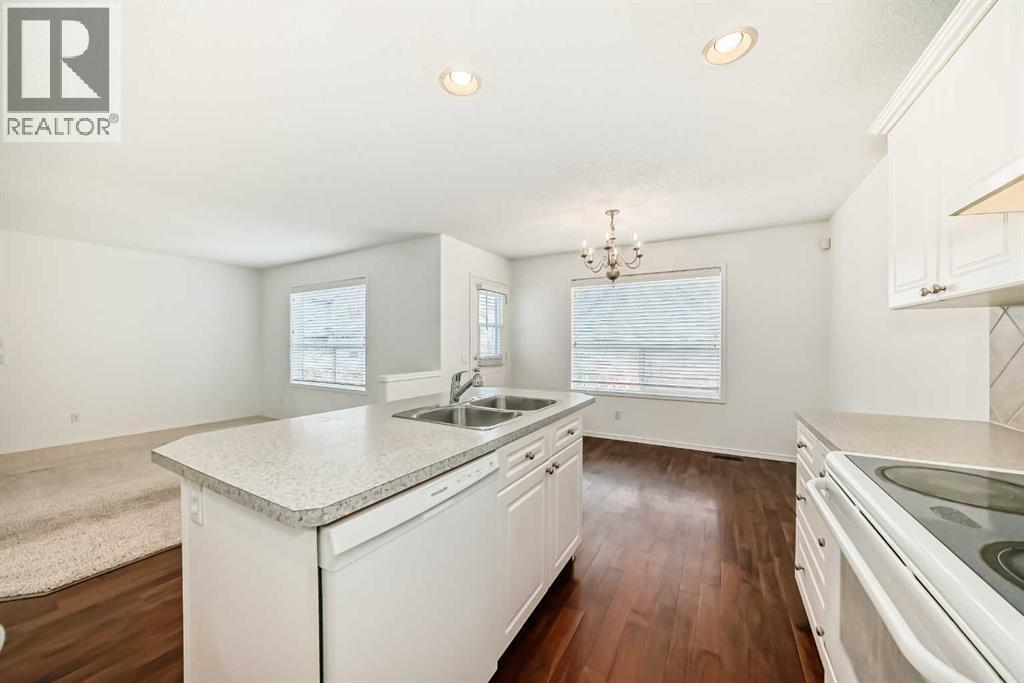 8 Cranfield Place Se, Calgary, Alberta  T3M 1B3 - Photo 9 - A2268327