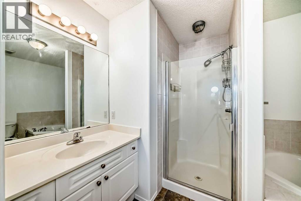 8 Cranfield Place Se, Calgary, Alberta  T3M 1B3 - Photo 23 - A2268327