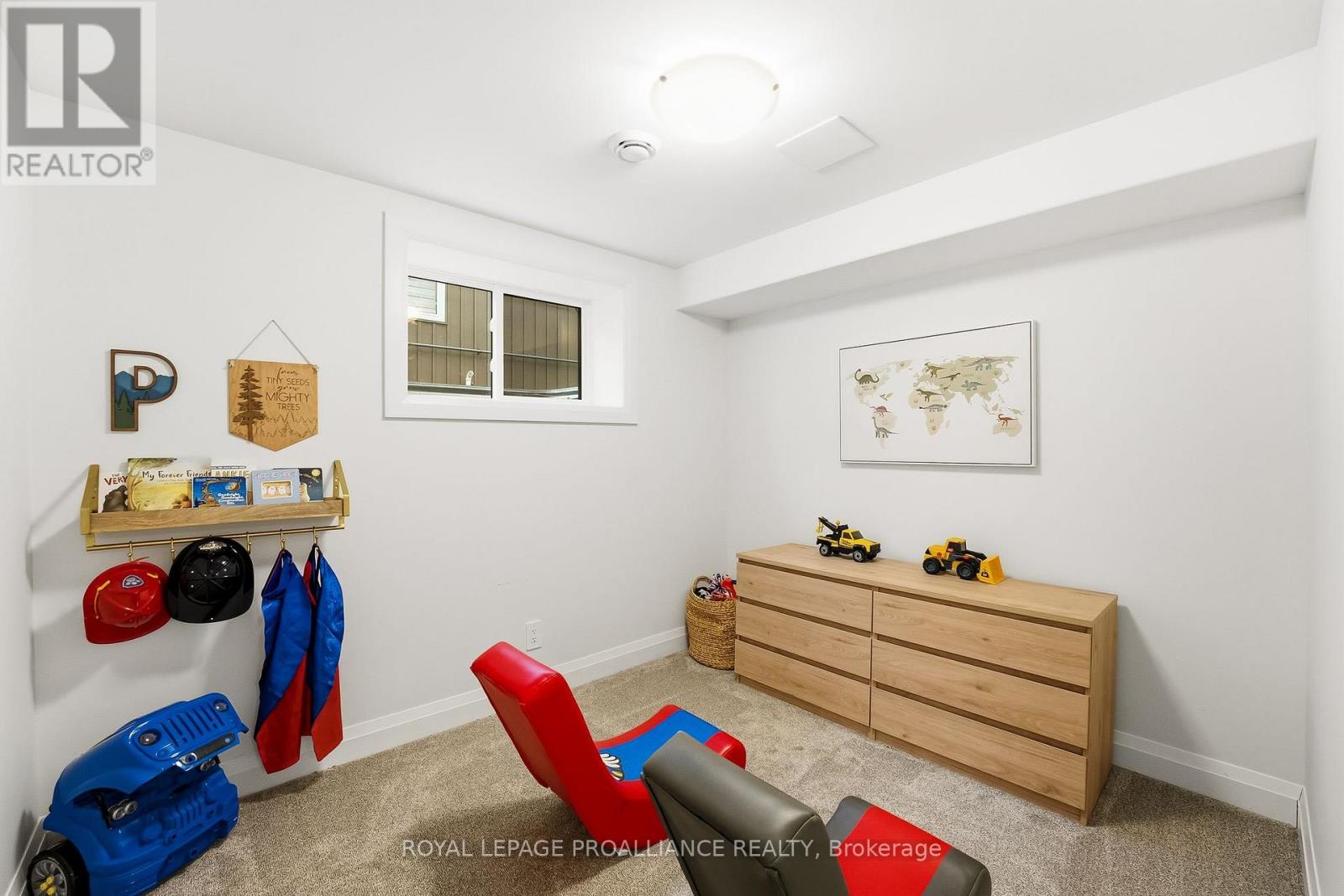 5 Hillcrest Drive, Quinte West, Ontario K8V 5P4 - Photo 34 - X12579758