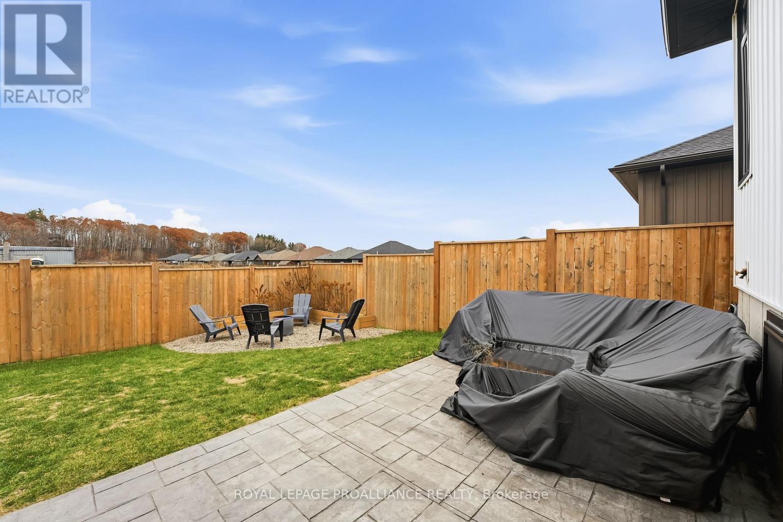 5 Hillcrest Drive, Quinte West, Ontario K8V 5P4 - Photo 41 - X12579758