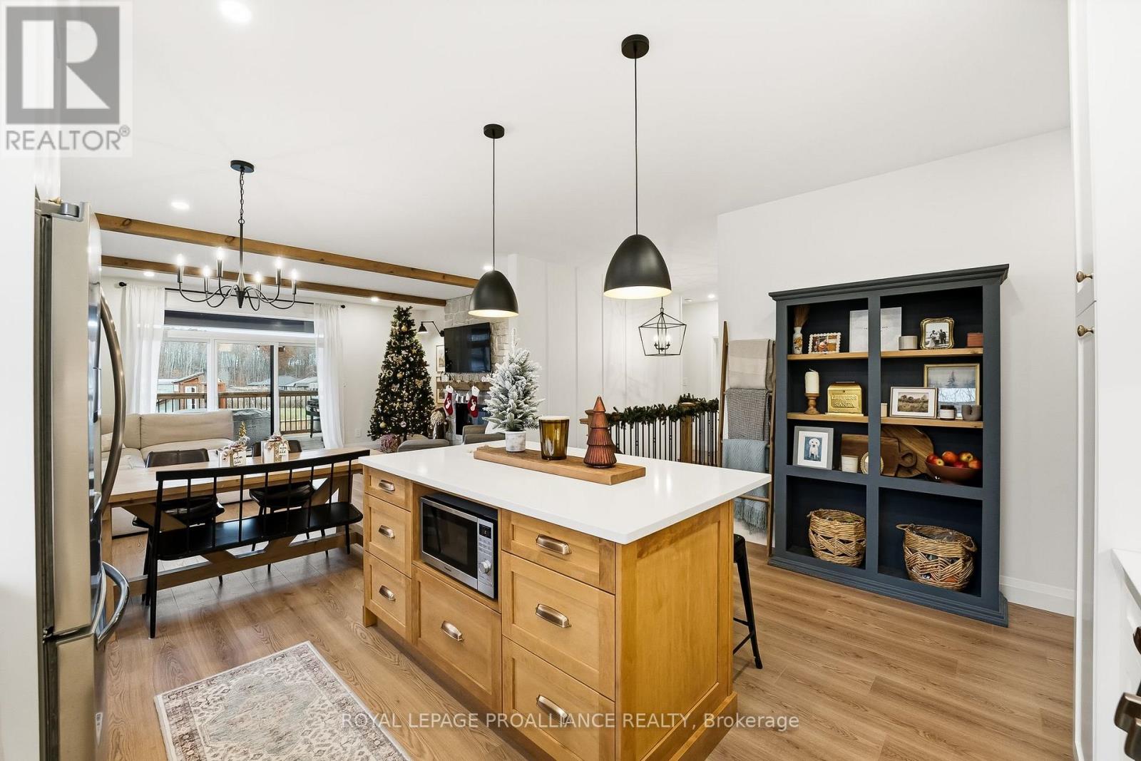 5 Hillcrest Drive, Quinte West, Ontario K8V 5P4 - Photo 9 - X12579758