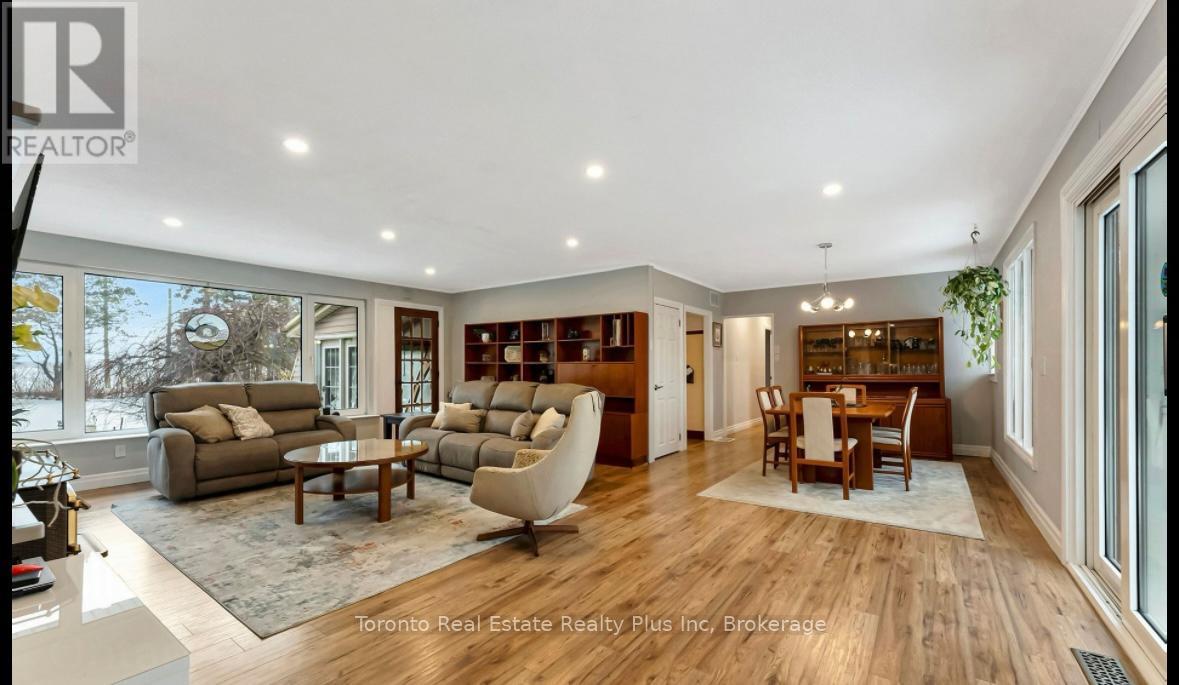 5467 Sixth Line, Milton, Ontario  L9E 0X2 - Photo 8 - W12579596