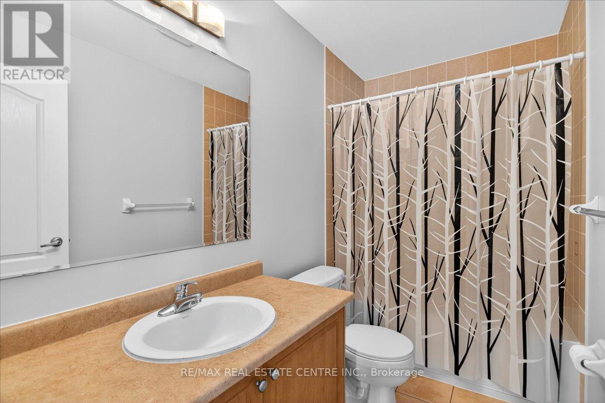 852 Bessy Trail, Milton, Ontario  L9T 0G8 - Photo 33 - W12579664