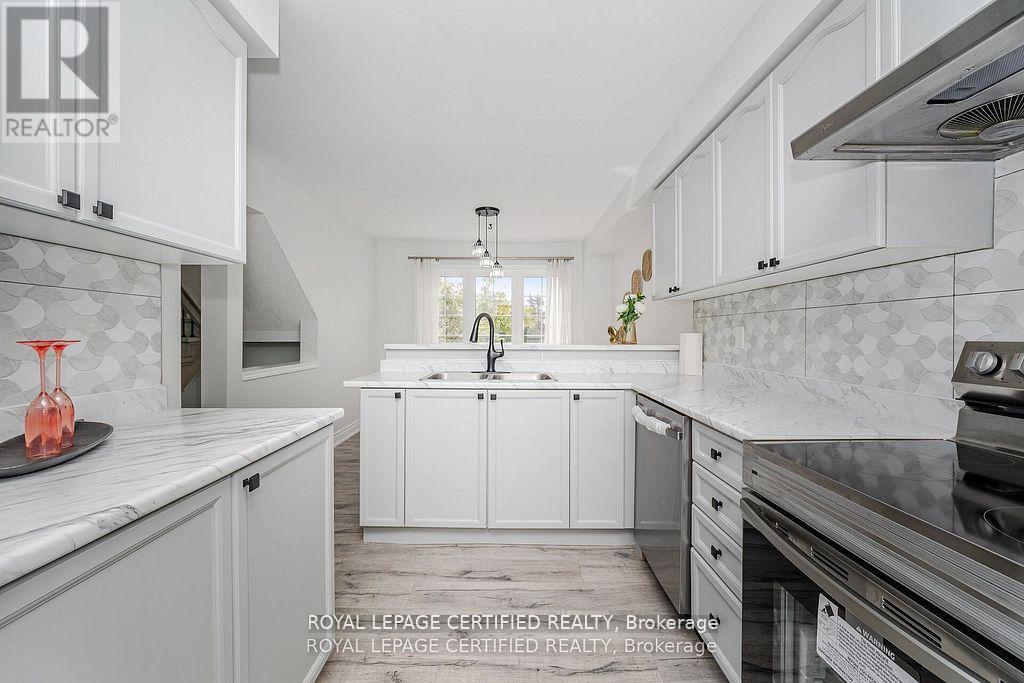 123 Dunlop Court, Brampton, Ontario  L6X 5A6 - Photo 16 - W12579710