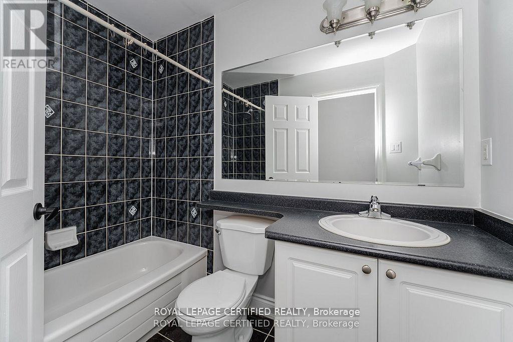 123 Dunlop Court, Brampton, Ontario  L6X 5A6 - Photo 31 - W12579710