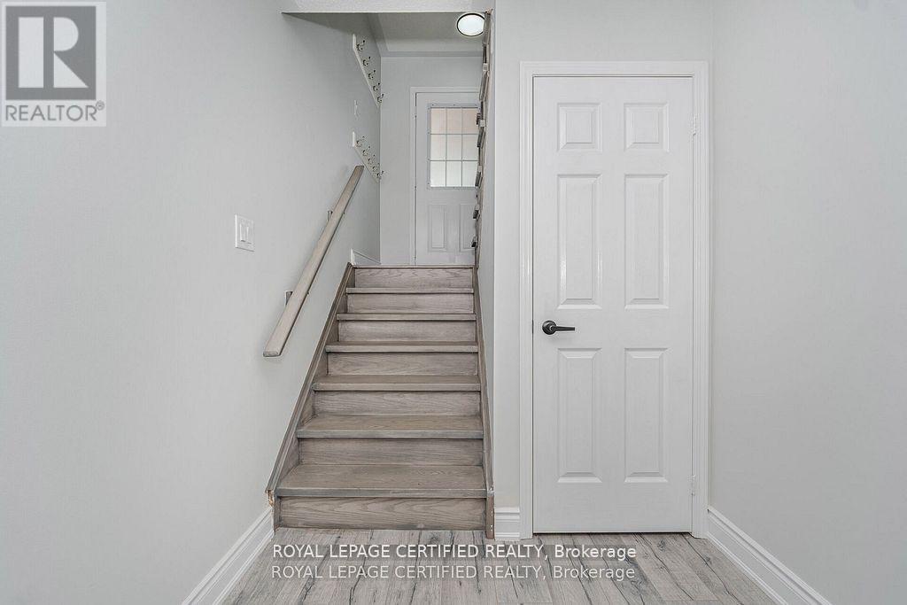 123 Dunlop Court, Brampton, Ontario  L6X 5A6 - Photo 33 - W12579710