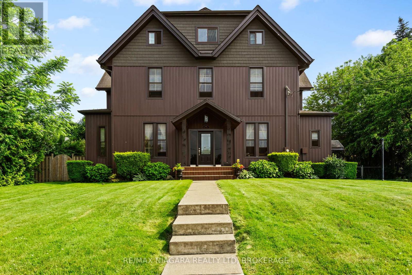 5368 Menzie Street, Niagara Falls, Ontario  L2E 2V8 - Photo 2 - X12579776