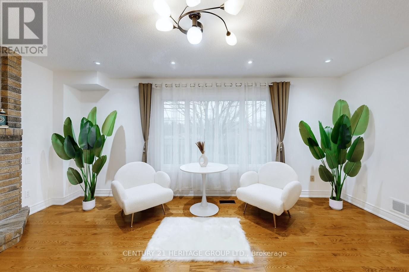 178 Waratah Avenue, Newmarket, Ontario  L3Y 6R4 - Photo 8 - N12579728