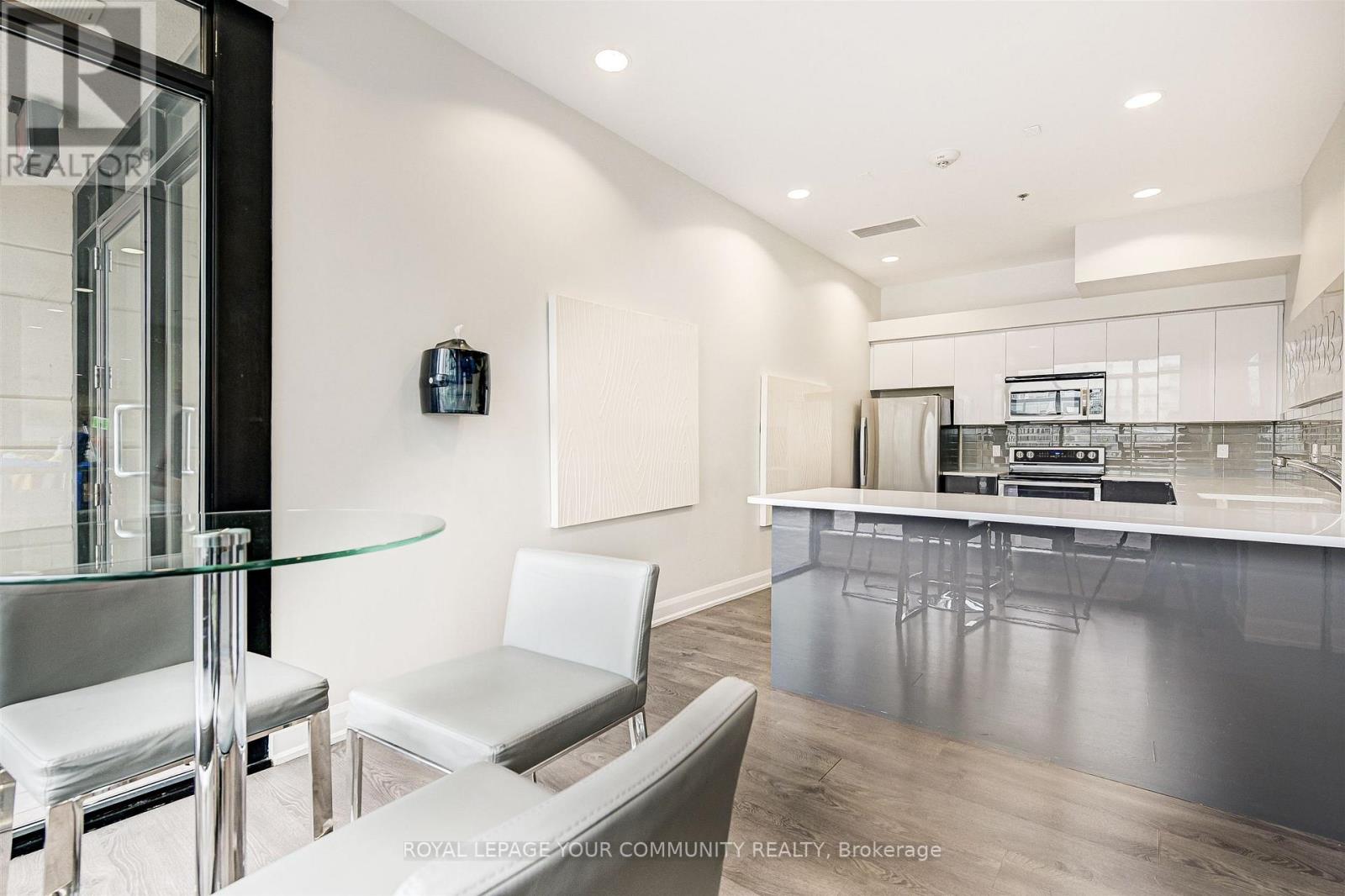 3306 - 2910 Highway 7 Road W, Vaughan, Ontario L4K 0G3 - Photo 41 - N12529162