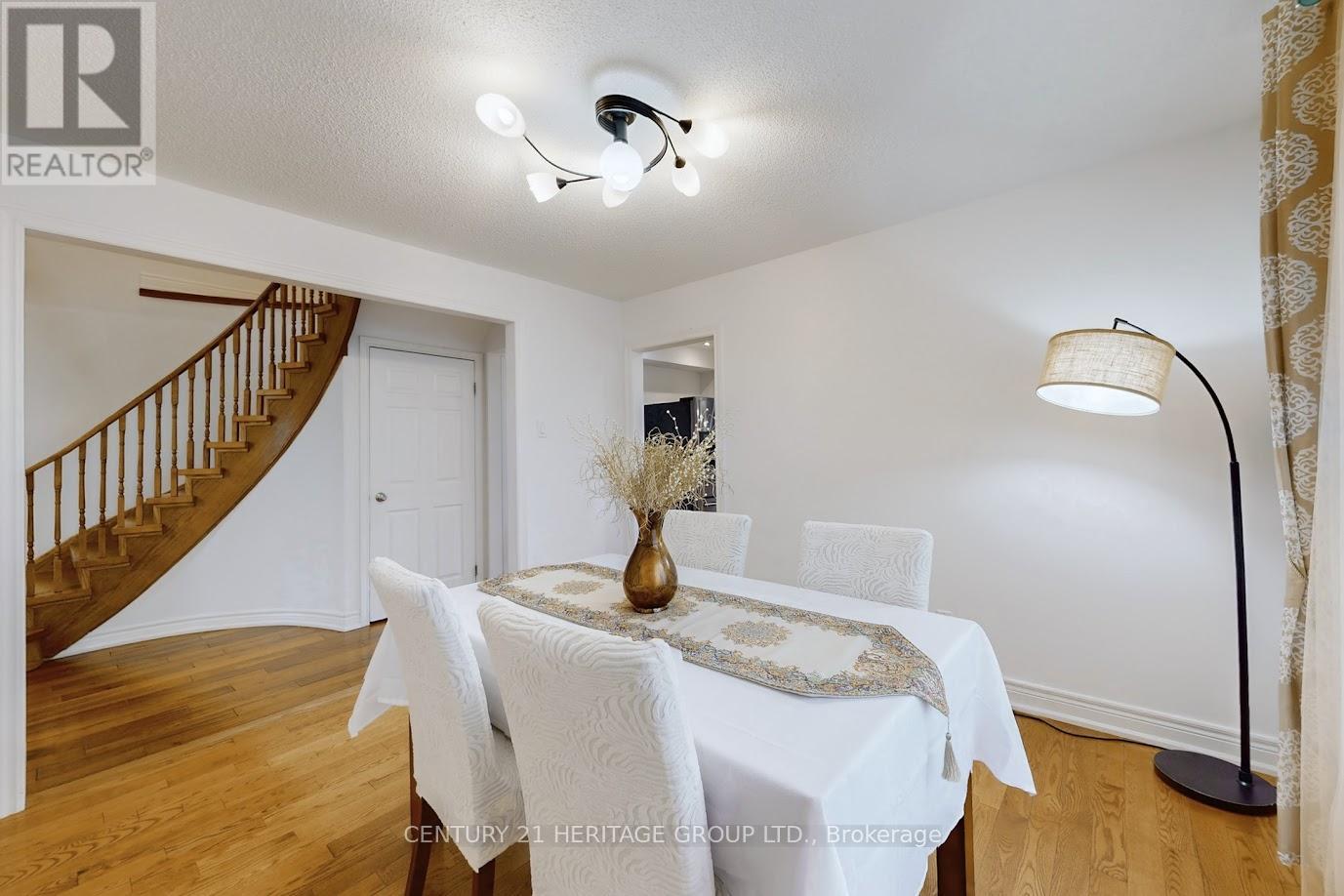 178 Waratah Avenue, Newmarket, Ontario  L3Y 6R4 - Photo 10 - N12579728