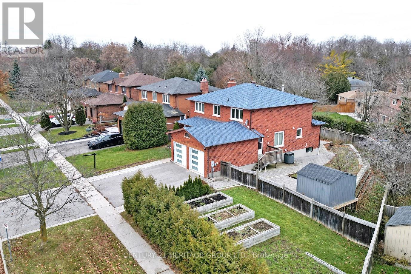 178 Waratah Avenue, Newmarket, Ontario  L3Y 6R4 - Photo 2 - N12579728